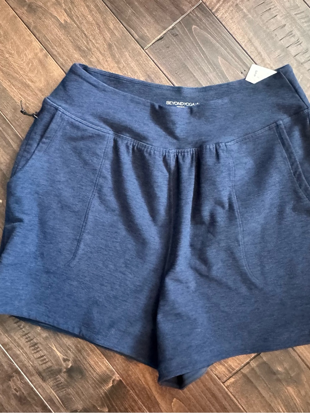 Beyond Yoga Nocturnal Navy Spacedye High-Waist Lounge Shorts - Small